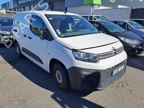 Windscreen washer tank CITROËN BERLINGO Box Body/MPV (K9) | BP26945118C113