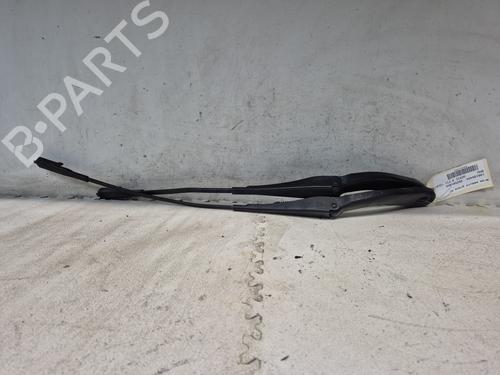 Used Front windshield wiper arm BMW 3 Touring (F31) 318 d (143 hp) 27215873
