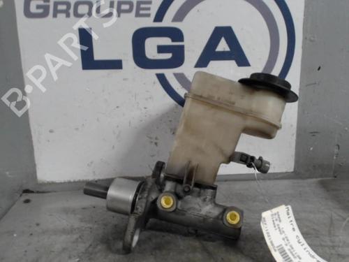 Used Brake master cylinder SAAB 9-3 (YS3F, E79, D79, D75) 2.2 TiD (125 hp) 14520119