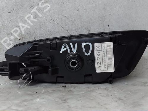 Højre fortil invendig håndtag SEAT LEON (5F1) 1.6 TDI (110 hp) 16582728