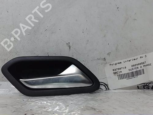 Used Front right interior door handle DACIA DUSTER (HM_) 1.5 dCi 115 (HMAD) (116 hp) 17219233