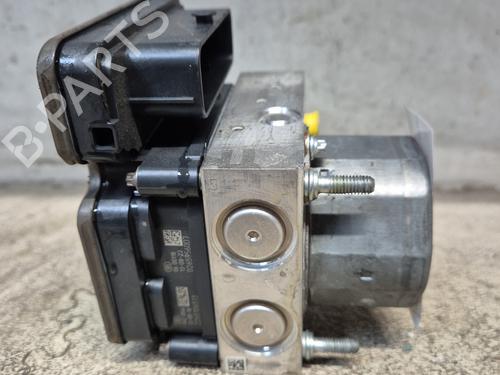 Used ABS pump MERCEDES-BENZ B-CLASS Sports Tourer (W246, W242) B 220 CDI / d (246.203) (170 hp) 27856378