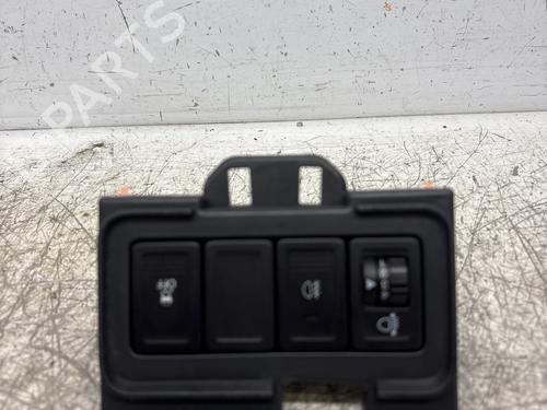 Used Headlight switch Headlight switch 38428132 38428132