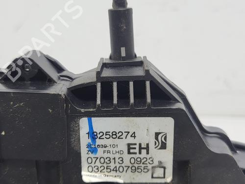 Used Front right lock Front right lock OPEL MERIVA B MPV (S10) 1.4 (75) (120 hp) 35970327 35970327