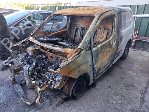 Brugte PEUGEOT PARTNER Box Body/MPV (K9) 1.5 BlueHDi 100 (102 hp) 4394815