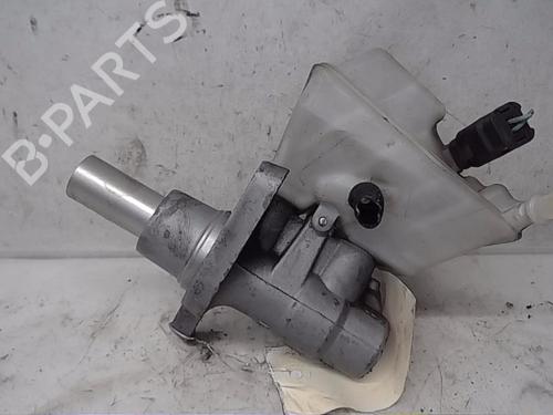 Used Brake master cylinder PEUGEOT 3008 I MPV (0U_) [2009-2017]  14523523