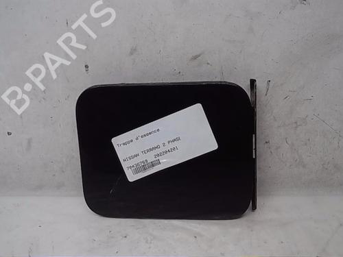 Used Fuel flap NISSAN TERRANO II (R20) 2.7 TDi 4WD (125 hp) 13828666