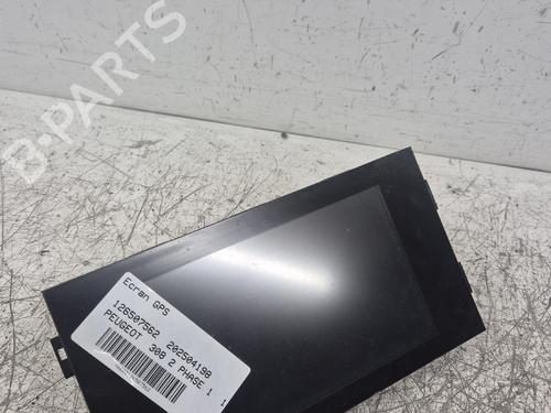 Used Display monitor Display monitor 38676173 38676173