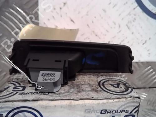Left rear window switch AUDI A1 Sportback (8XA, 8XF) 1.6 TDI | BP13860057I29 
