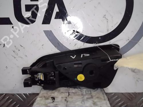Used Front right interior door handle RENAULT CLIO V (B7_) 1.3 TCe 130 (B7MF) (131 hp) 13858343