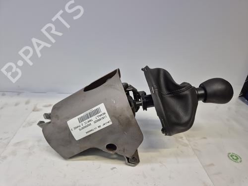 Leva del cambio RENAULT TRAFIC II Van (FL) 2.0 dCi 90 (FL0H, FL00, FL01, FL0M, FL0P, FL0S) (90 hp) 31140638
