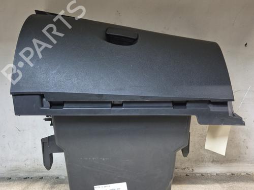 Used Glove box RENAULT MEGANE III Coupe (DZ0/1_) 1.9 dCi (DZ0N, DZ0J, DZ1J, DZ1K) (131 hp) 27489537
