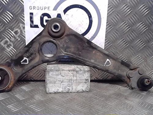 Used Left front suspension arm RENAULT ESPACE V (JR_) 2.0 Blue dCi 160 (JRAM) (160 hp) 14558280