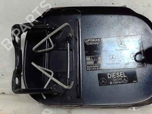 Fuel flap MERCEDES-BENZ C-CLASS (W203) C 220 CDI (203.008) | BP19792009C131 