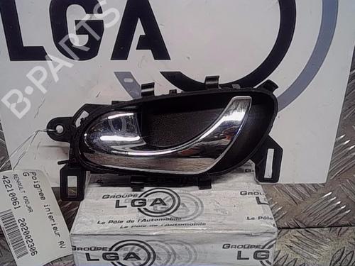 Used Front left interior door handle RENAULT KADJAR (HA_, HL_) 1.2 TCe 130 (HLMR) (130 hp) 13858419