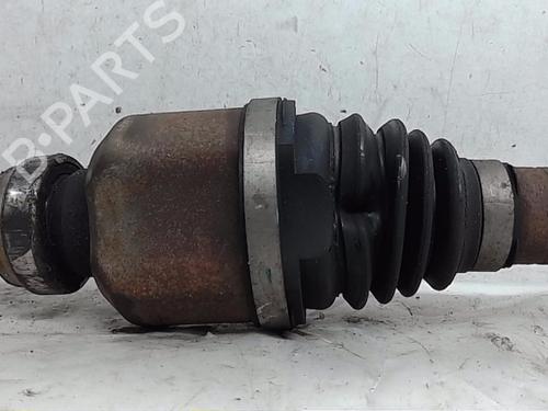 Used Right front driveshaft PEUGEOT 208 I (CA_, CC_) 1.6 HDi (92 hp) 13833891