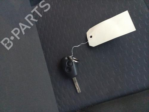 Klapa wlewu paliwa RENAULT CLIO III (BR0/1, CR0/1)  | BP29739320C131 