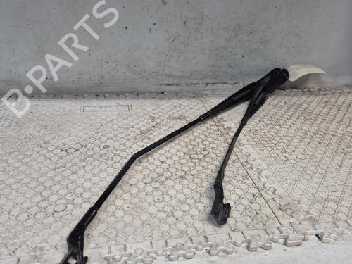 Front windshield wiper arm PEUGEOT 2008 I (CU_) 1.6 HDi | BP26227681C143 
