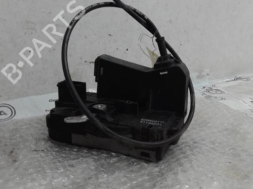 Used Front right lock RENAULT TRAFIC II Van (FL) 2.0 dCi 90 (FL0H) (90 hp) 17786345
