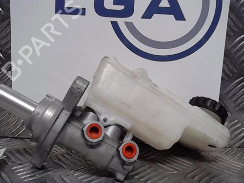 Used Brake master cylinder RENAULT KANGOO / GRAND KANGOO II (KW0/1_) [2008-2025]  14521069