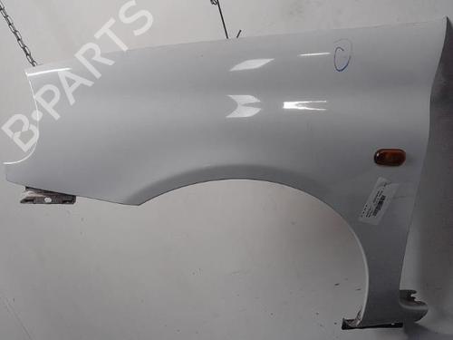 Używane Błotnik przedni lewy RENAULT CLIO II (BB_, CB_) 1.6 (B/CB0D, BB00) (90 hp) 17115831