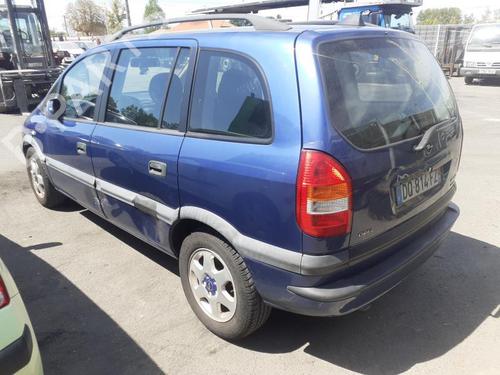 Left taillight OPEL ZAFIRA A MPV (T98) 2.0 DTI 16V (F75) | BP13839689C34 