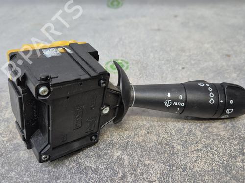Used Steering column stalk RENAULT CLIO IV Grandtour (KH_) 1.5 dCi 90 (KHN3, KHN4) (90 hp) 30824578