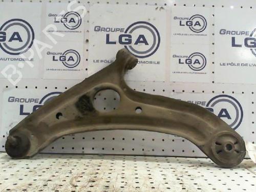 Used Left front suspension arm HYUNDAI GETZ (TB) 1.5 CRDi (82 hp) 14570186