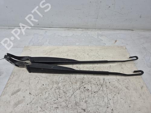 Used Front windshield wiper arm Front windshield wiper arm MINI MINI (R56) One (95 hp) 33248159 33248159