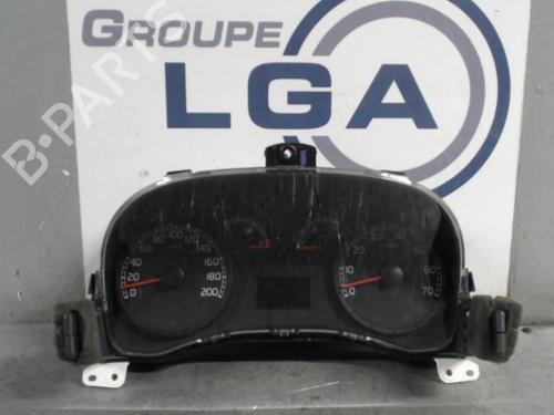 Used Instrument cluster FIAT PUNTO (188_) [1999-2012]  13868837