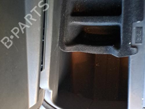 Used Parts PEUGEOT 3008 I MPV (0U_) 4733450