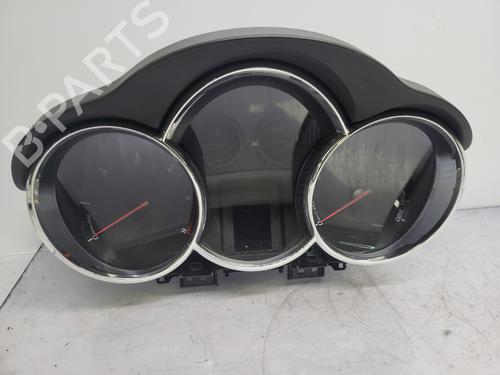 Used Instrument cluster CHEVROLET CRUZE (J300) [2009-2026]  31795839
