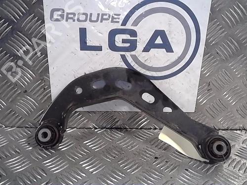 Used Left rear suspension arm MAZDA 3 (BM, BN) [2013-2019]  14552905
