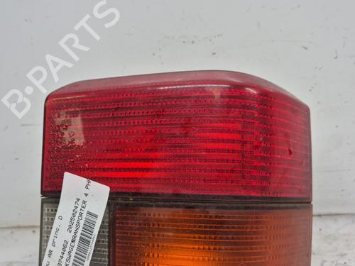 Højre baglygte Højre baglygte VW TRANSPORTER T4 Van (70A, 70H, 7DA, 7DH) 1.9 TD (68 hp) 33808036 33808036