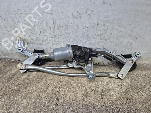 Viskermotor vindrute TOYOTA AURIS (_E18_) 1.8 Hybrid (ZWE186_, ZWE186R) (136 hp) 29985287