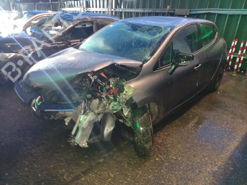 Brugte RENAULT CLIO IV (BH_) 1.5 dCi 90 (90 hp) 4482983