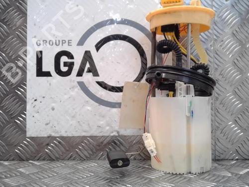 Used Fuel pump RENAULT KADJAR (HA_, HL_) 1.6 dCi 130 (HLA4) (130 hp) 14549485