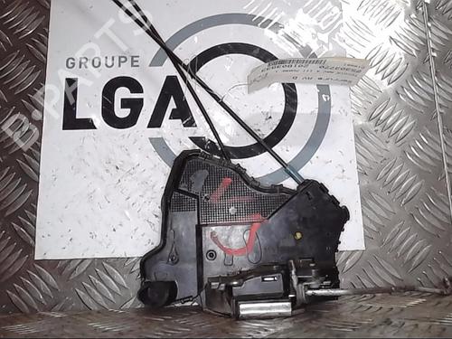 Used Front right lock TOYOTA RAV 4 III (_A3_) 2.2 D 4WD (ALA30_, ALA30R) (177 hp) 13866063