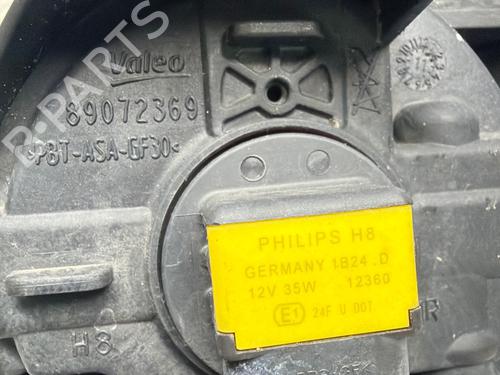 Used Right front fog light Right front fog light 38548377 38548377
