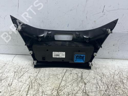 Used Climate control Climate control 38157338 38157338