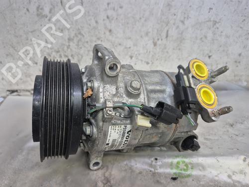 Used AC compressor VOLVO V40 Hatchback (525) D4 (190 hp) 30310749