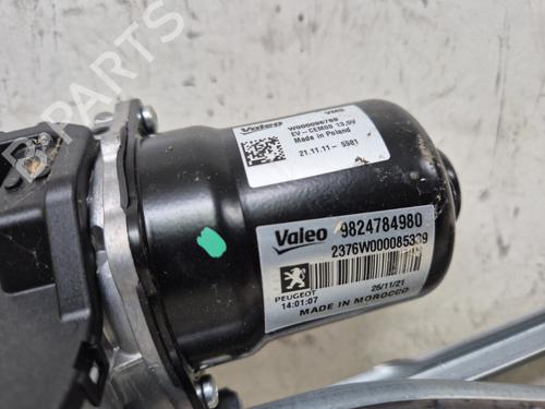 Front wiper motor CITROËN C4 III (BA_, BB_, BC_) 1.5 BlueHDi 130 (BBYHZB) | BP29621110M29 