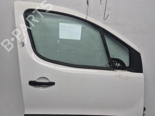 Used Right front door Right front door 37479950 37479950