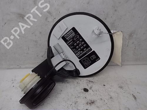Używane Klapa wlewu paliwa OPEL CORSA D (S07) 1.4 (L08, L68) (100 hp) 13840276