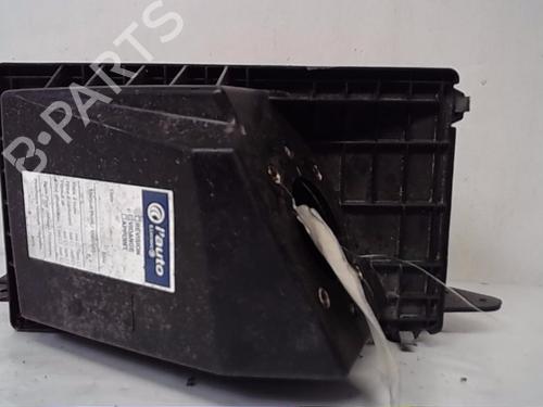 Used Air filter box NISSAN X-TRAIL I (T30) 2.2 dCi 4x4 (136 hp) 14561645