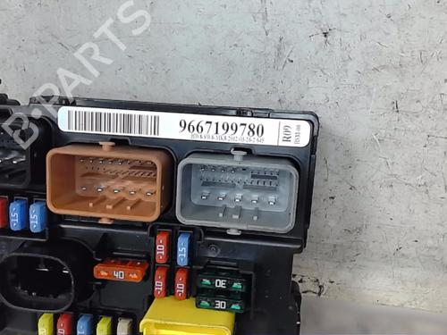 Fuse box CITROËN C3 II (SC_) 1.4 HDi 70 (SC8HZC, SC8HR0, SC8HP4) | BP30139686E1