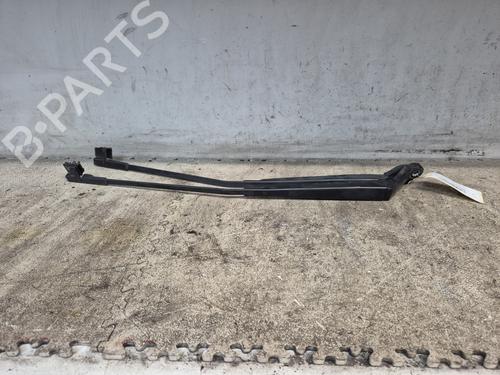 Used Front windshield wiper arm PEUGEOT 407 (6D_) 2.0 HDi 135 (6DRHRH, 6DRHRE, 6DRHRG, 6DRHRJ) (136 hp) 28828447