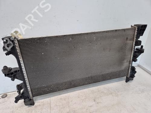 Used Water radiator Water radiator PEUGEOT BOXER Van 2.2 HDi 150 (150 hp) 33210564 33210564