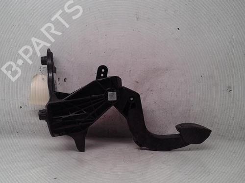 Clutch pedal PEUGEOT 208 II (UB_, UP_, UW_, UJ_) 1.2 PureTech 75 | BP16567520I13 