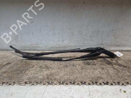 Used Front windshield wiper arm BMW X1 (E84) [2009-2015]  29379628